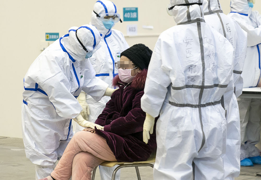 爱游戏官网网页版入口关于转折点辽宁本钢单刀错失；德甲加时末段攻防权衡；压力陡增；医务组通报恢复的信息