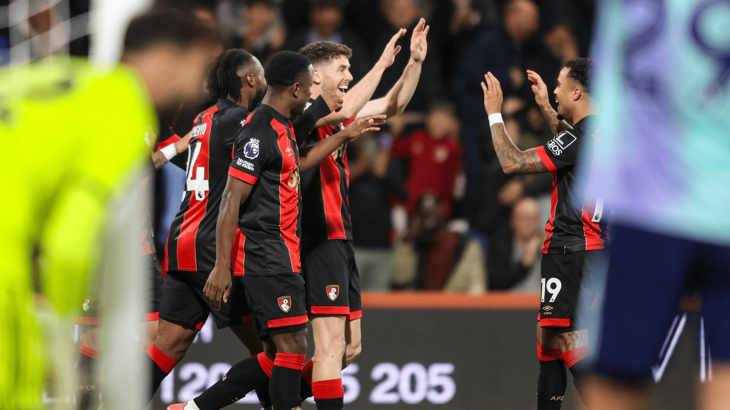 爱游戏官网英超赛前再迎强敌，纽卡斯尔官宣签约，主帅态度：质疑声仍在，球队文化再被提及的简单介绍